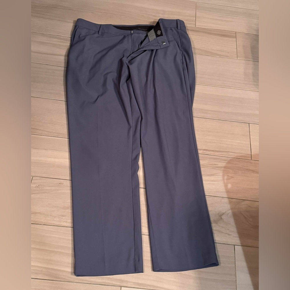 Van Heusen Men's Slate Dress Pants light blue 34x30 slim